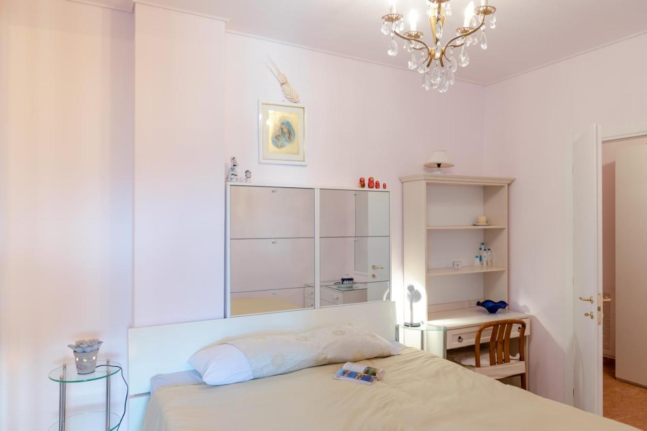 Appartamento 110 - Casa Sole Vista Mare, In Centro 100 Metri Spiaggia Bordighera Esterno foto