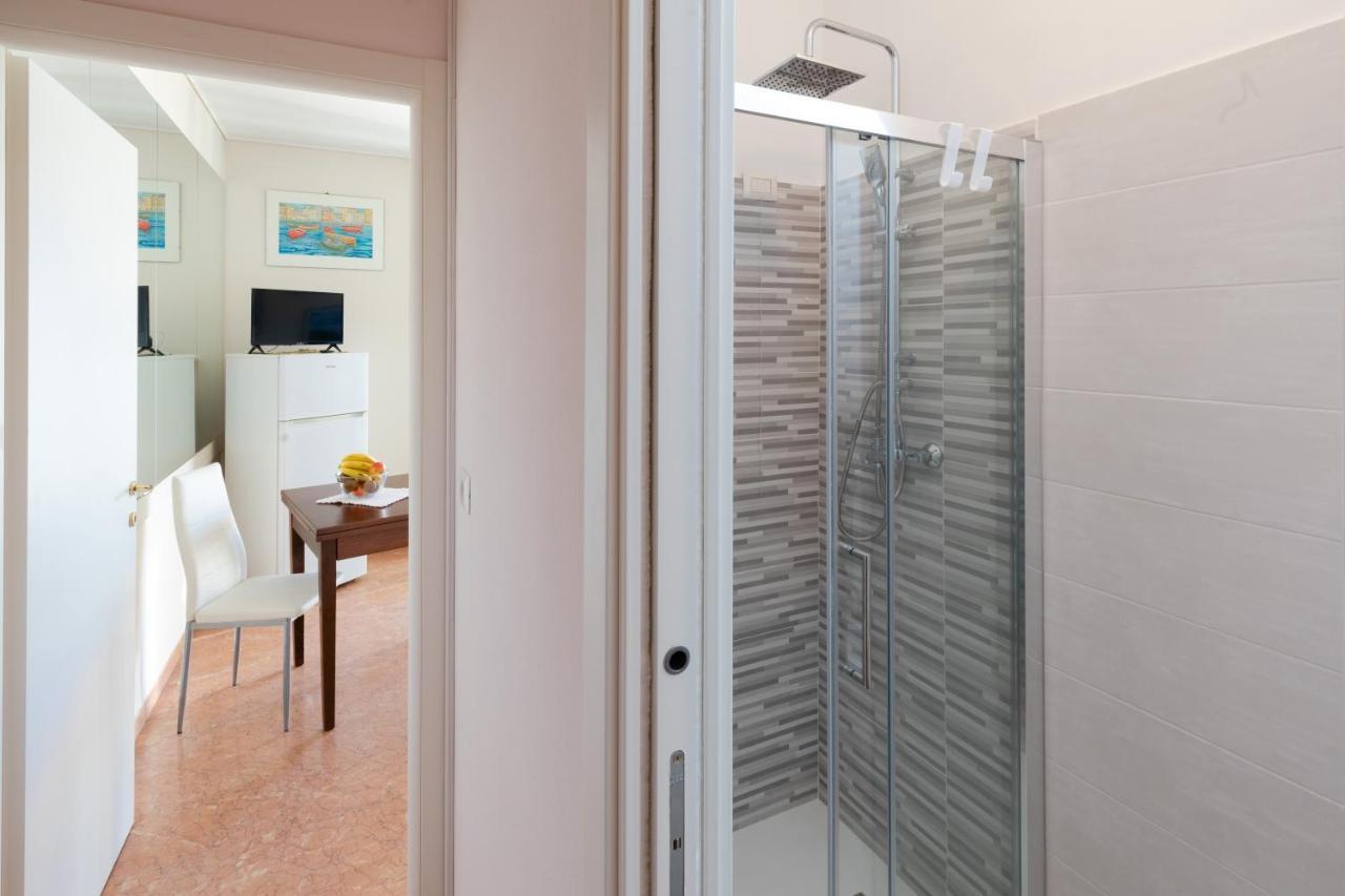Appartamento 110 - Casa Sole Vista Mare, In Centro 100 Metri Spiaggia Bordighera Esterno foto